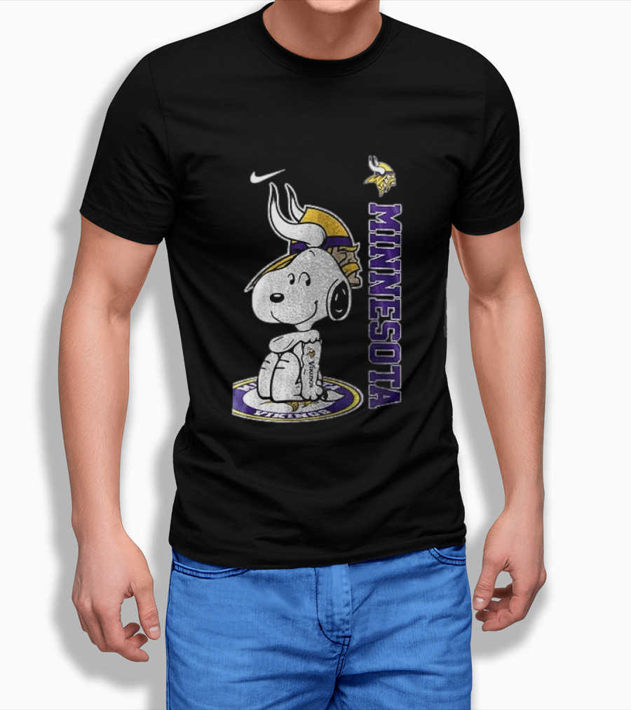 Minnesota Vikings Peanuts Snoopy Thank You For The Memories T-Shirt