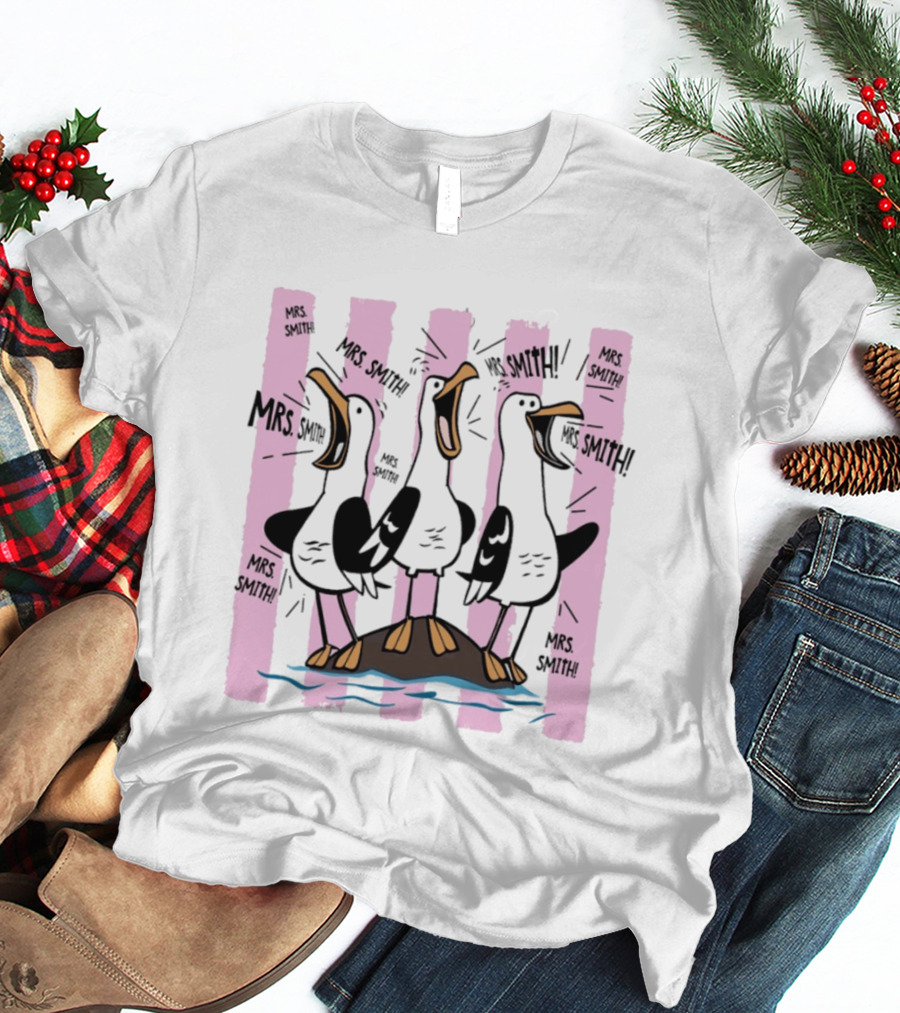 Mrs. Smith Appreciation Custom Seagulls Teacher Recognition T-Shirt