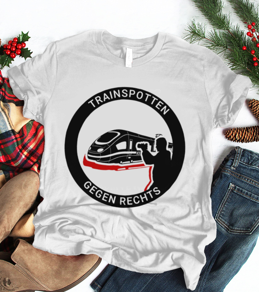 Trainspotten Gegen Rechts Train And Photographer Silhouette Anti Right Movement T-Shirt