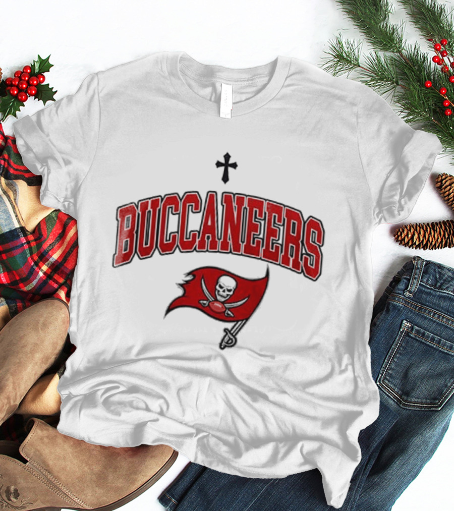 Tampa Bay Buccaneers Jesus Cross Skull Flag Lifetime Member T-Shirt