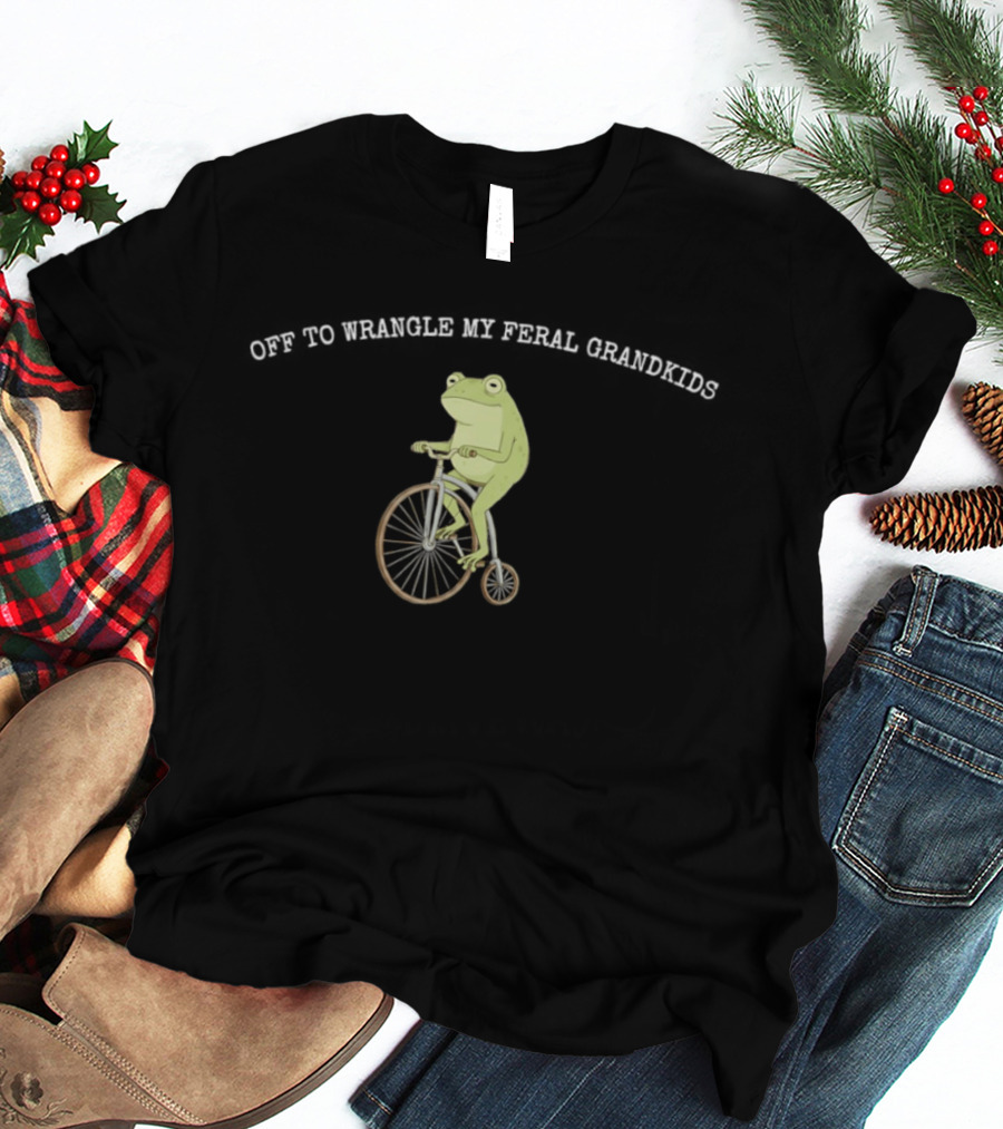 Frog Riding Bicycle Off To Wrangle My Feral Grandkids T-Shirt