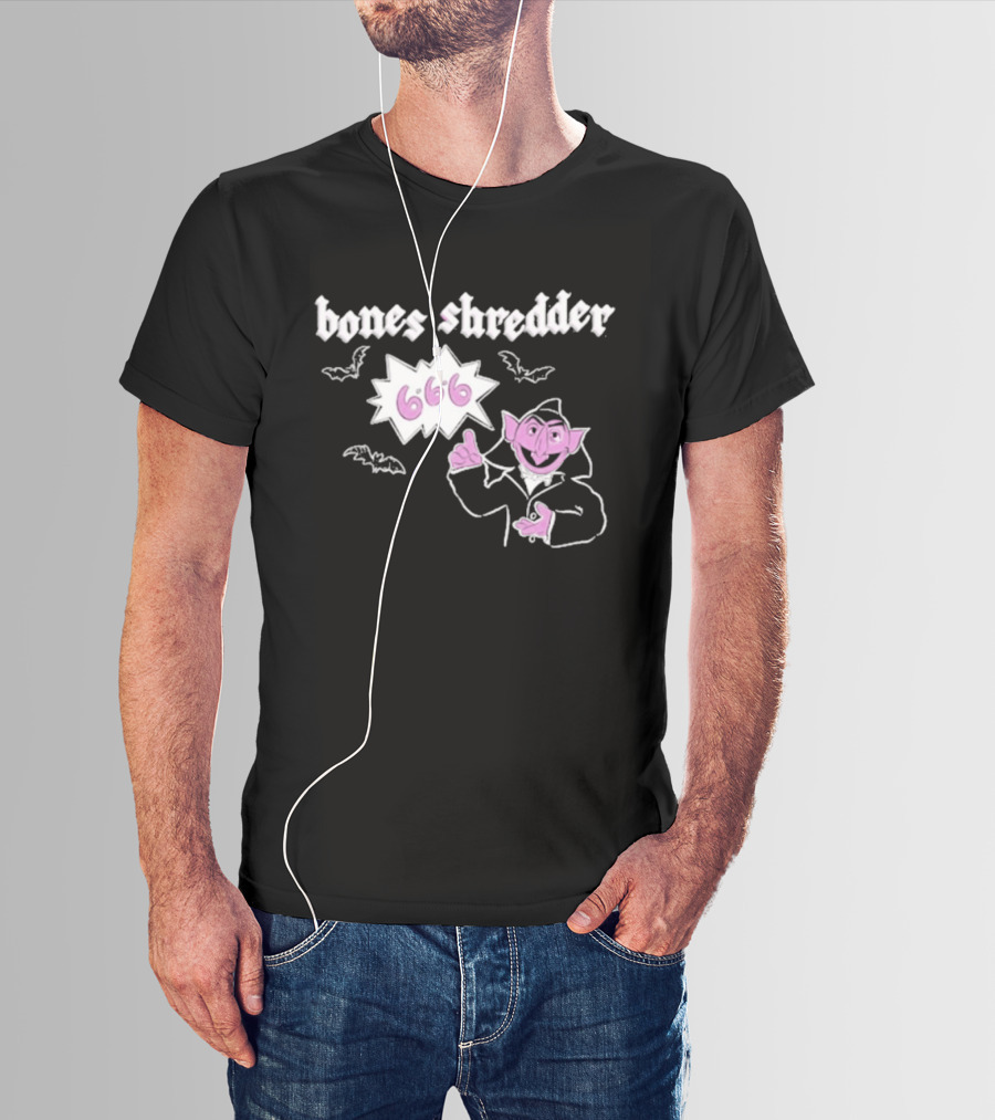 Bones Shredder Vampire Count 666 Halloween Bats T-Shirt