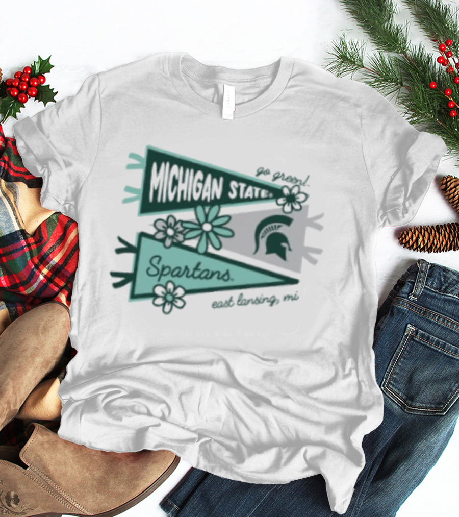Michigan State Spartans Pennant East Lansing MI Flowers T-Shirt