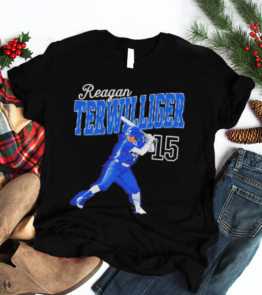 Reagan Terwilliger 15 Buffalo Bulls Softball Player Swing T-Shirt
