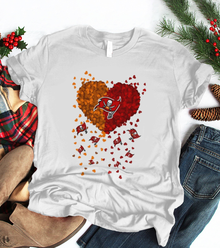 Heart Tampa Bay Buccaneers Football 2026 Iconic Team Spirit T-Shirt