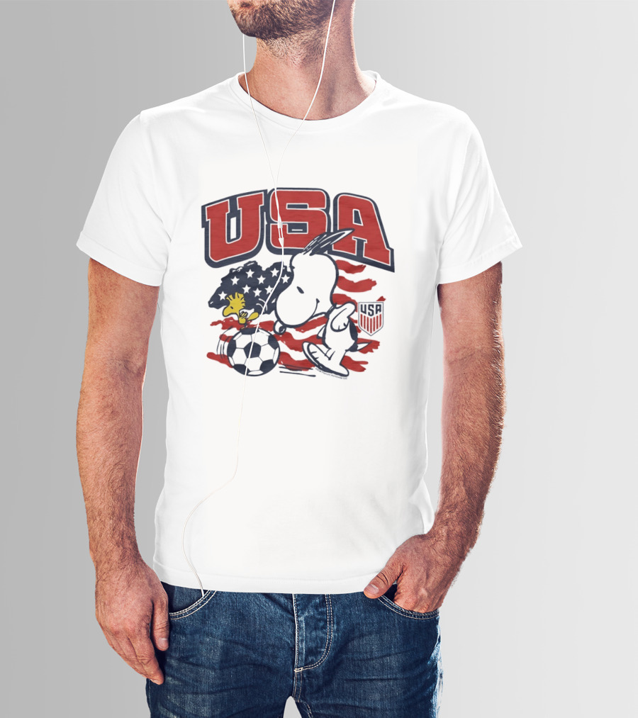 USA Soccer Snoopy And Woodstock Peanuts Characters With American Flag T-Shirt