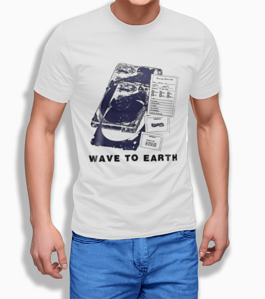 Wave To Earth Vintage Cassette Player Aesthetic T-Shirt