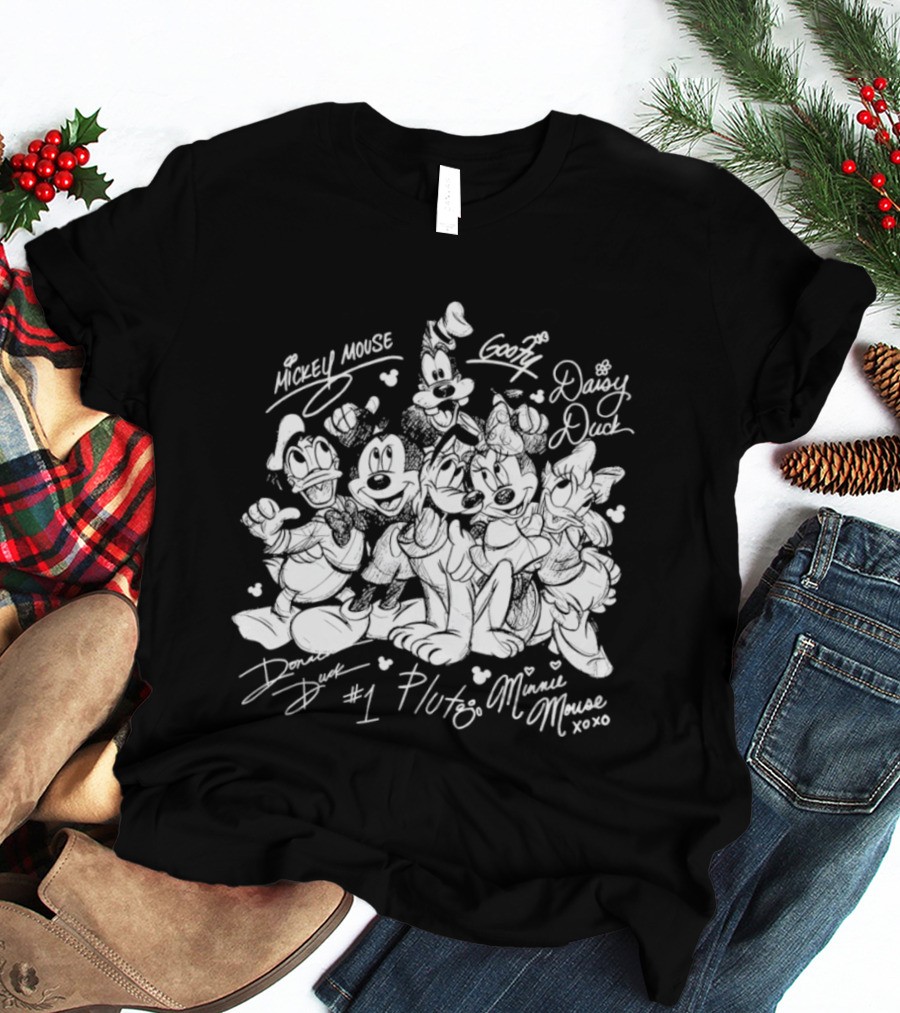 Mickey Mouse Goofy Daisy Duck Donald Duck Pluto Minnie Mouse Friends 2026 Disneyland Trip Sketch T-Shirt