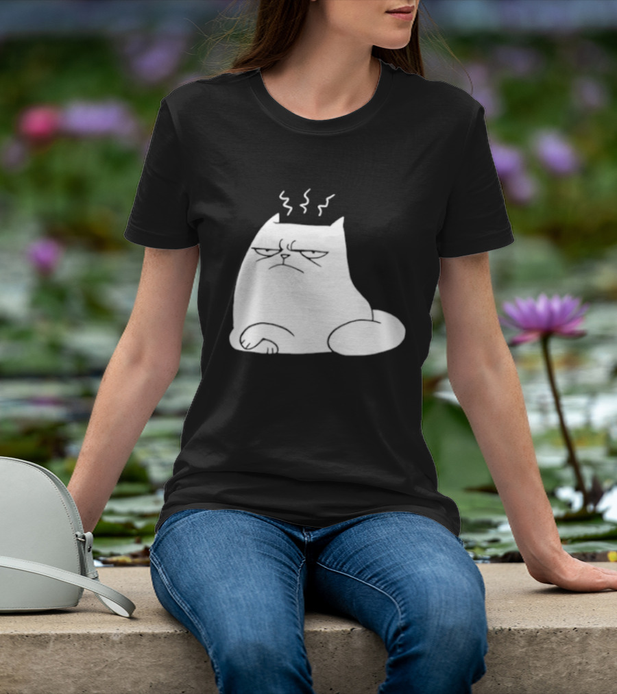 Judgement Cat Grumpy Steaming Expression T-Shirt