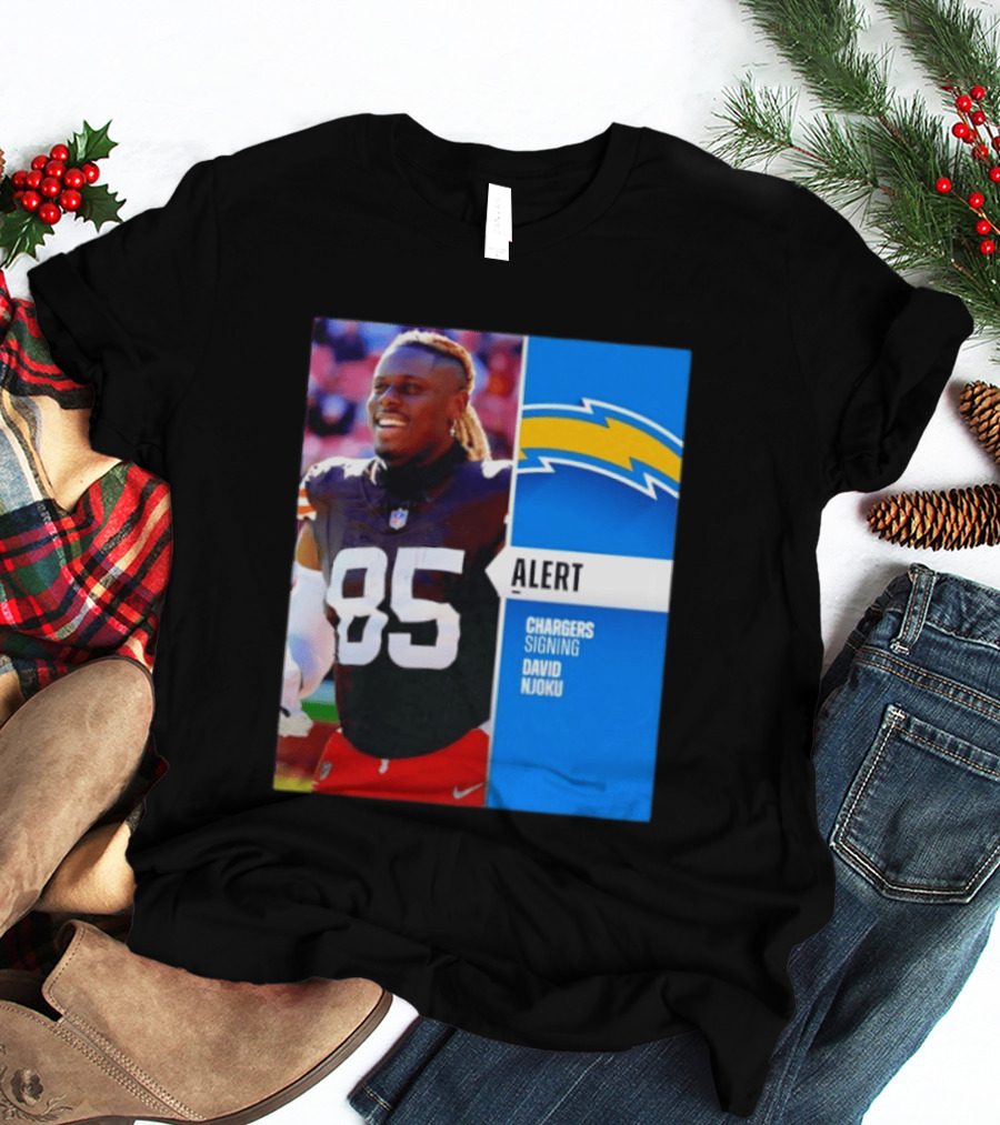 Alert Chargers Signing David Njoku Player 85 T-Shirt