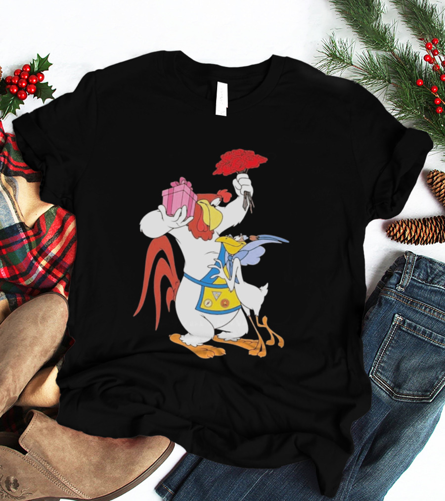 Foghorn Leghorn Miss Prissy Holding Roses And Gift Valentine Looney Tunes T-Shirt