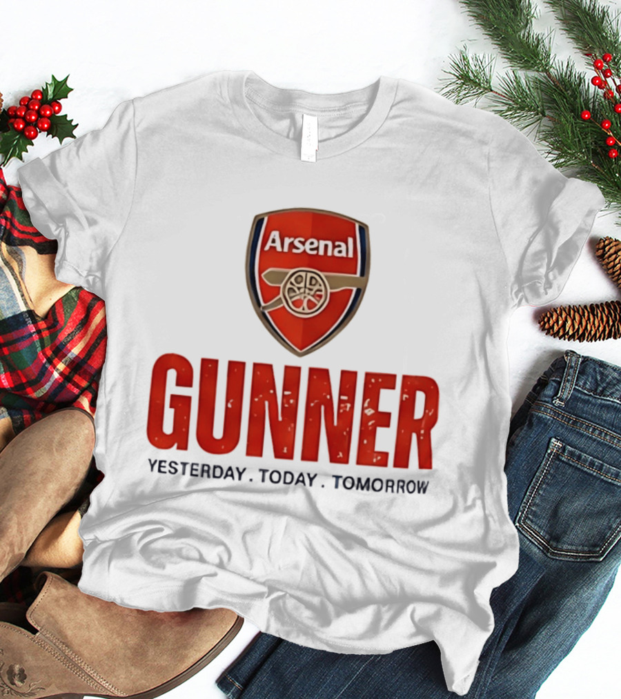 Arsenal Gunner Emblem Yesterday Today Tomorrow T-Shirt