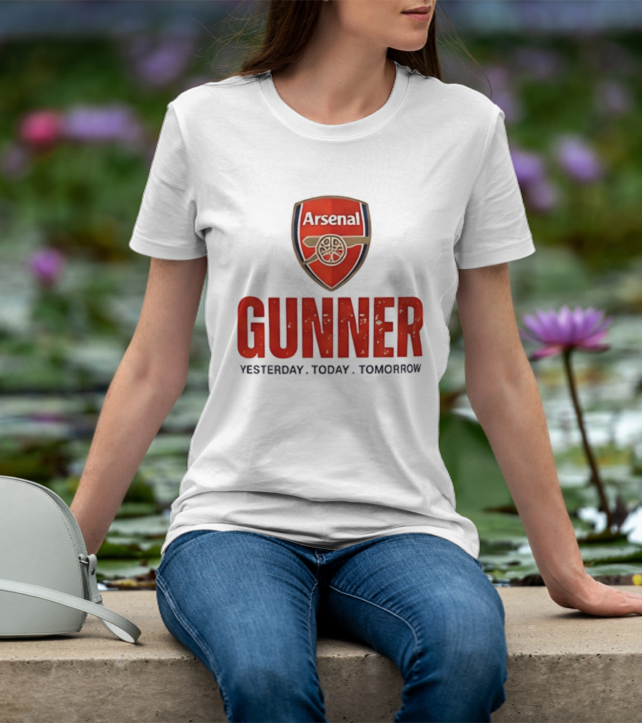 Arsenal Gunner Emblem Yesterday Today Tomorrow T-Shirt