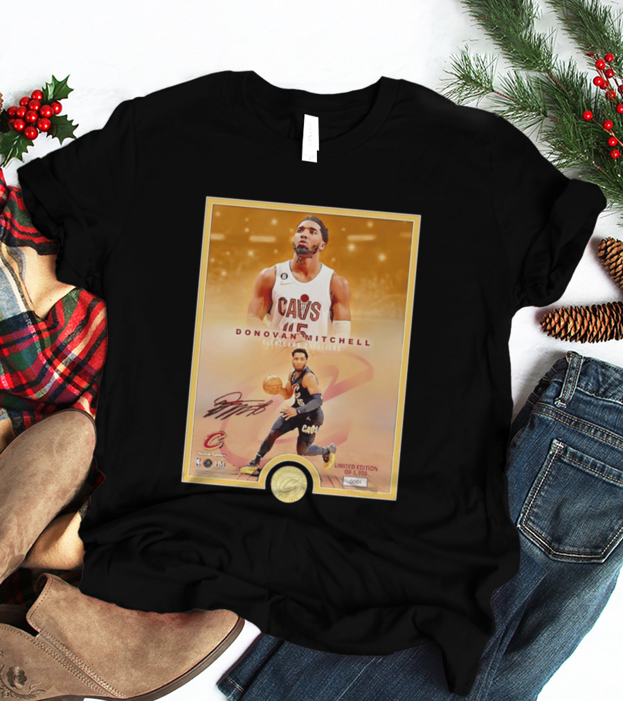 Donovan Mitchell Cleveland Cavaliers Limited Edition Bronze Coin Photo Mint T-Shirt