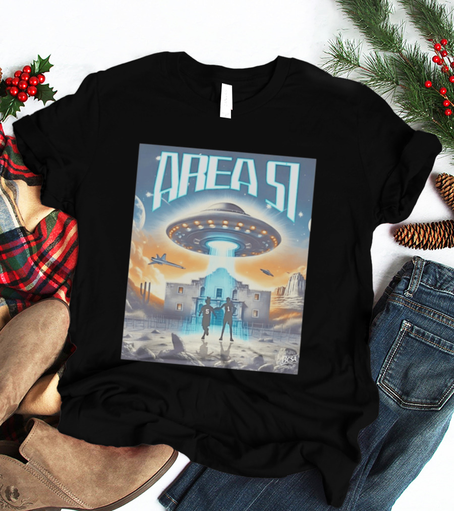 Area 51 UFO Abduction Scene With BCSA Aliens T-Shirt