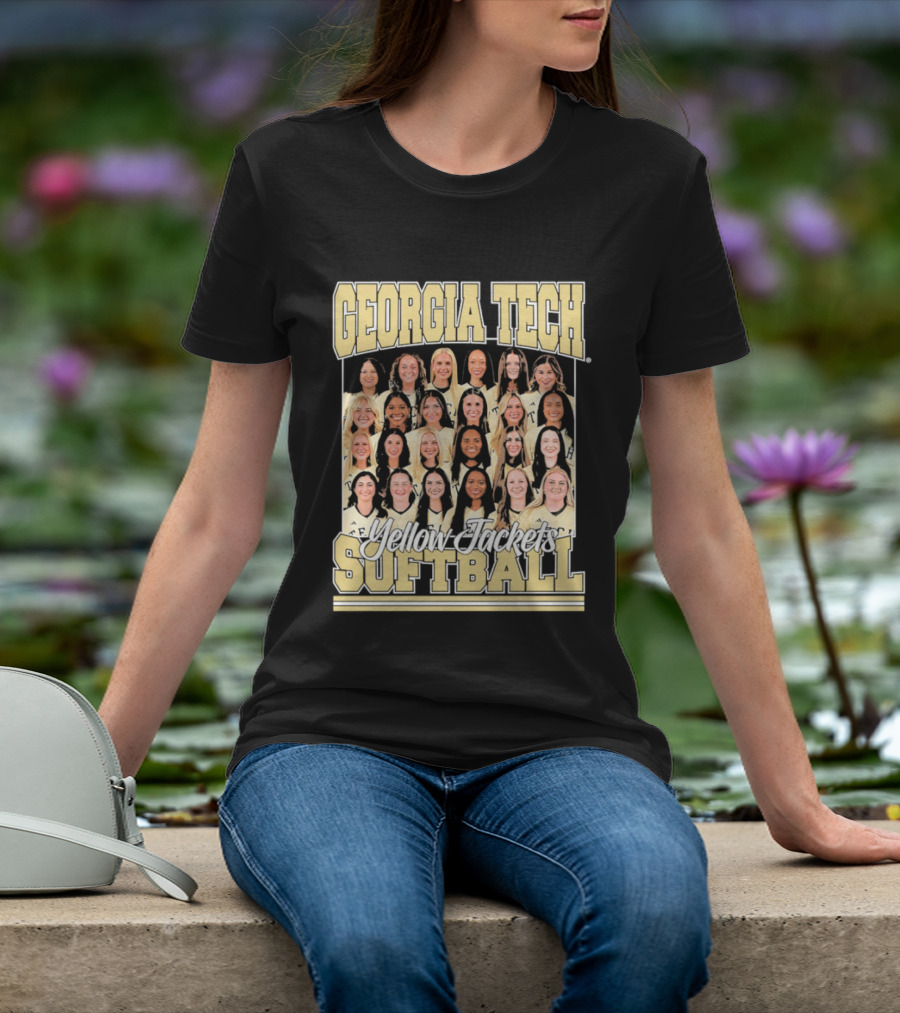 Georgia Tech Yellow Jackets Softball Women's Team Photo T-Shirt