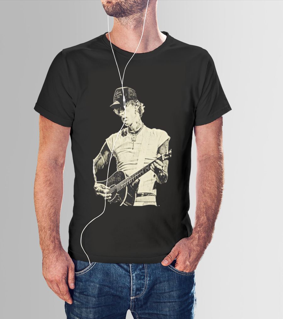 Machine Gun Kelly Americana Tour 2026 Vintage Guitar T-Shirt