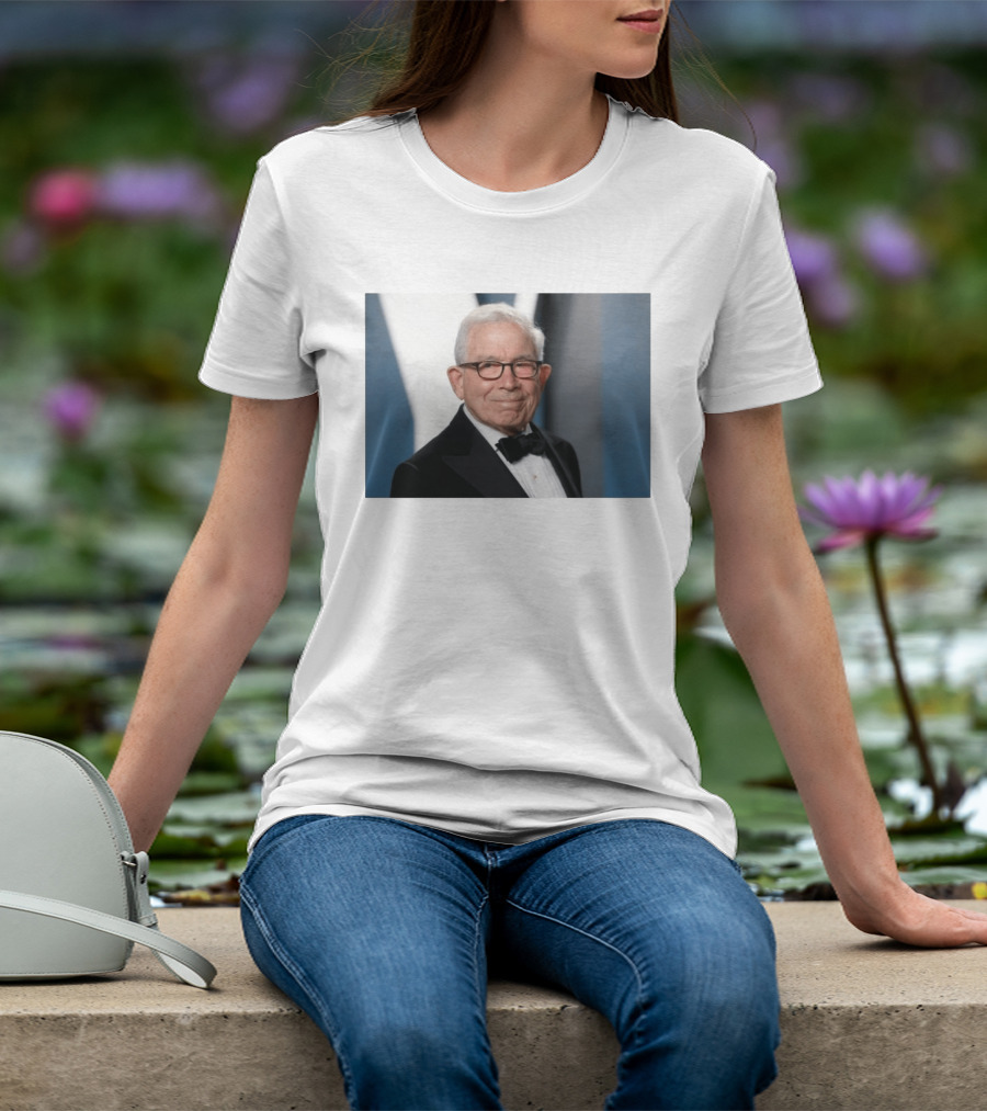 Donald E. Newhouse Low Profile Heir To A Media Empire Dies At 96 T-Shirt