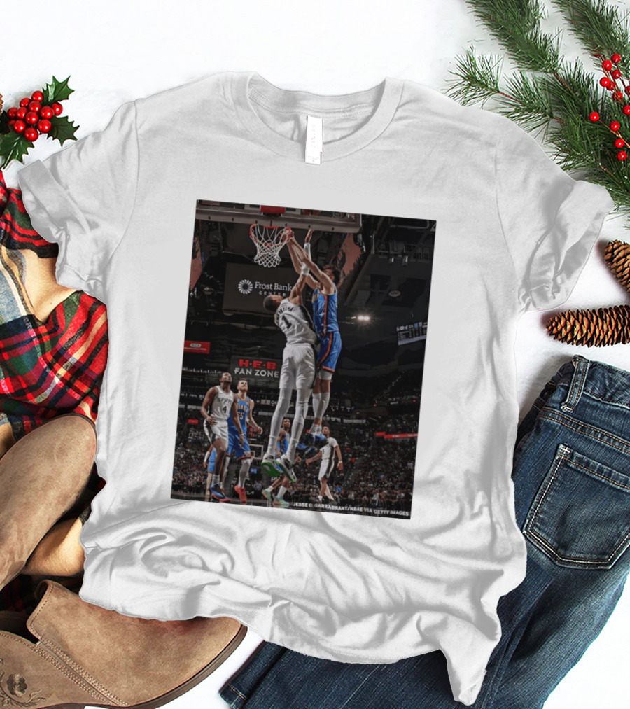 Victor Wembanyama San Antonio Spurs Dunk Vs Oklahoma City NBA Action T-Shirt