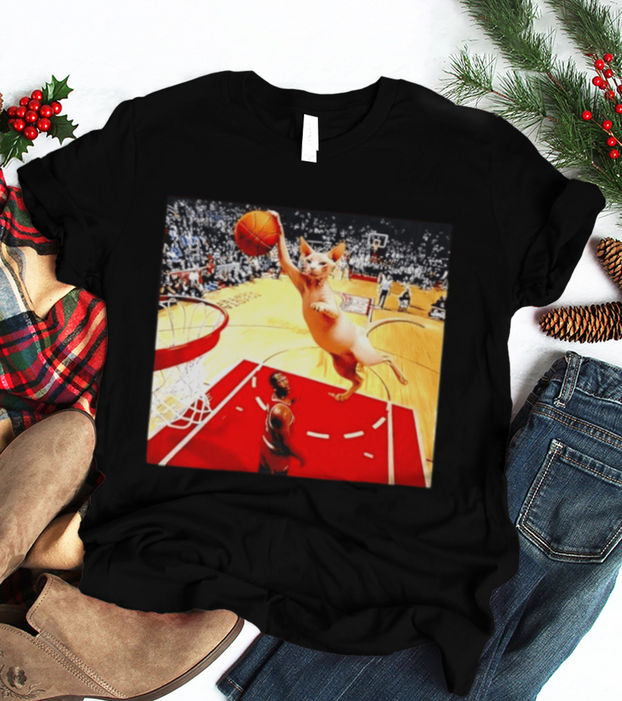 Sphynx Cat Slam Dunk Basketball Scene With Crowd T-Shirt