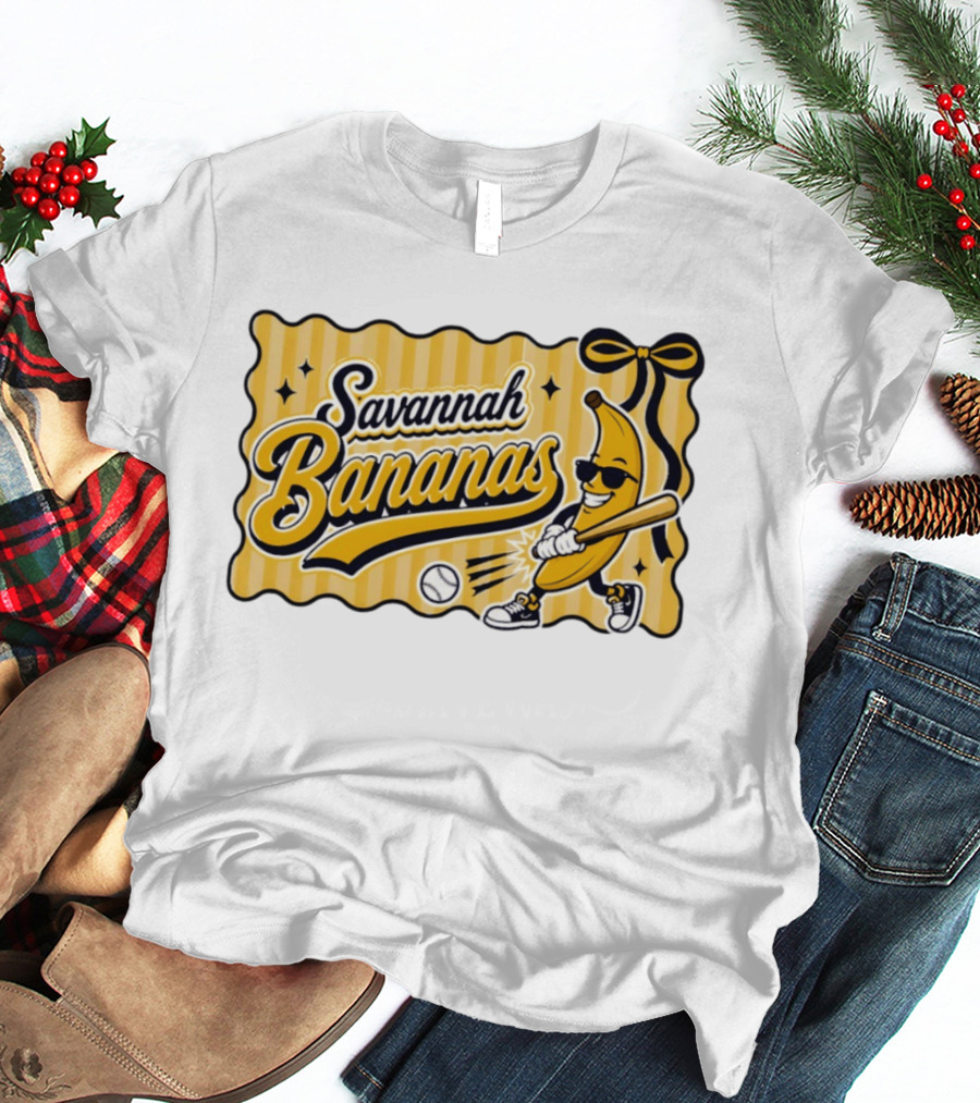 Savannah Bananas Baseball Team Cartoon Character Batting Savannah Georgia 2026 T-Shirt