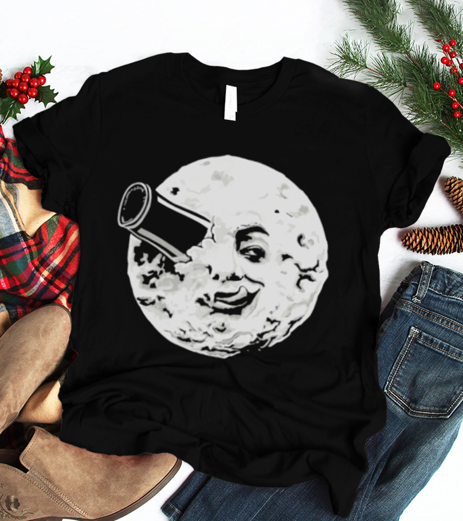 A Creamy Trip To The Moon Face Icon Rocket Classic Vintage Movie Scene T-Shirt