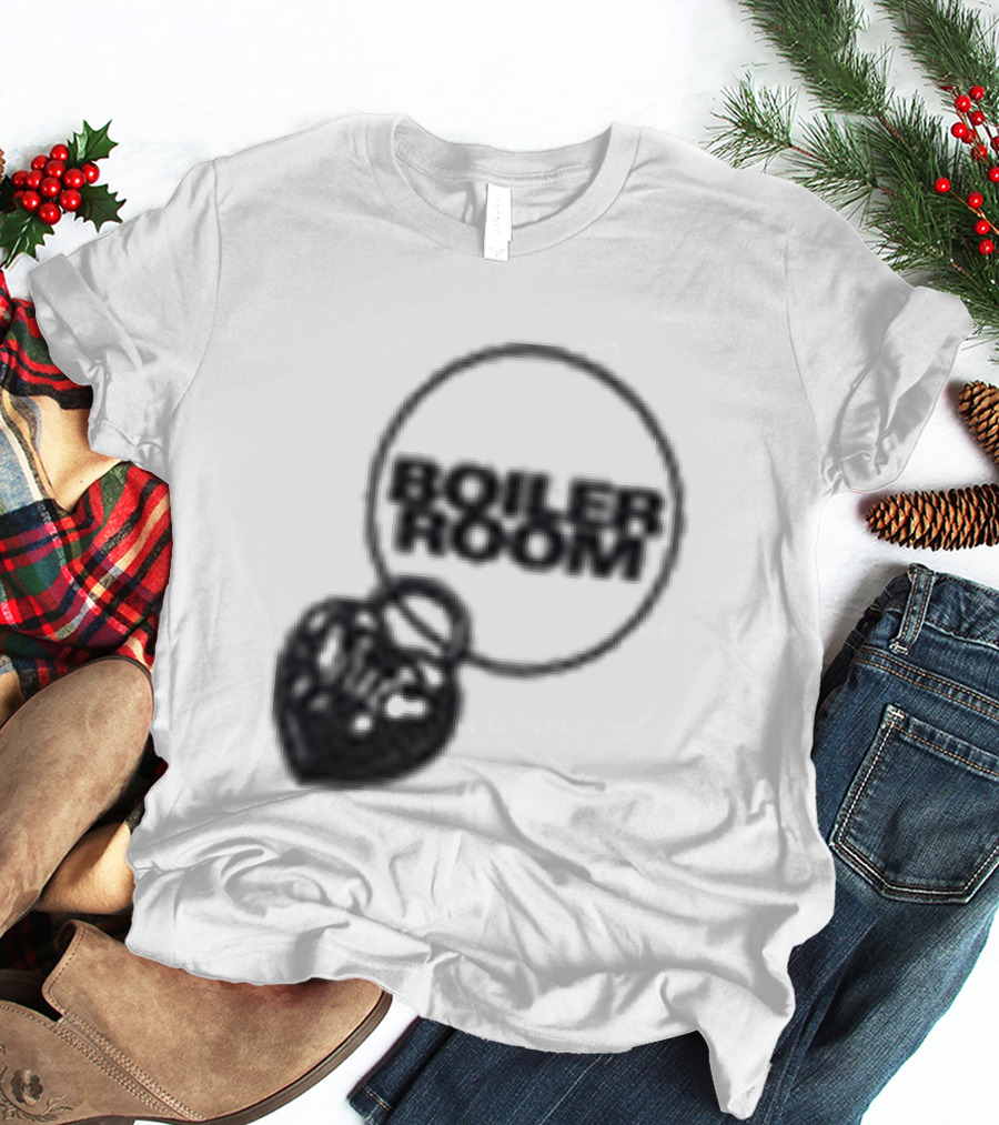 Paris Lovers Boiler Room Heart Lock T-Shirt