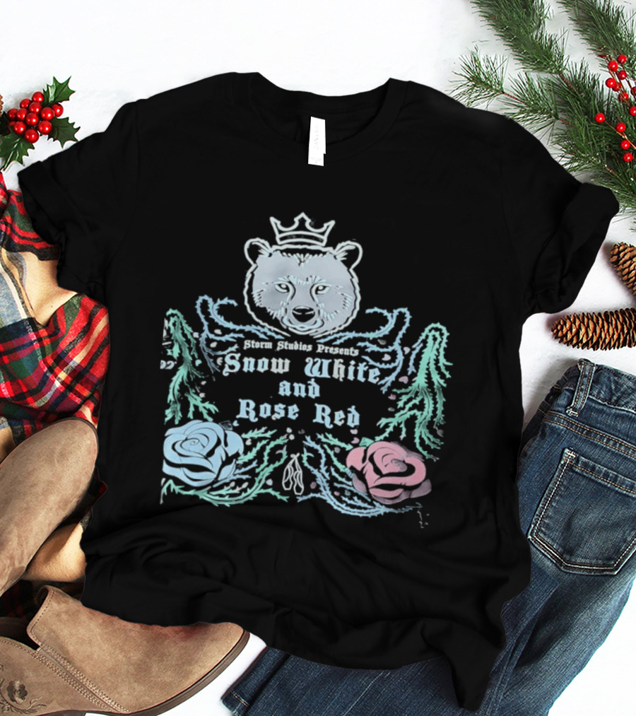 Storm Studios Presents Snow White And Rose Red Bear Crown Roses T-Shirt