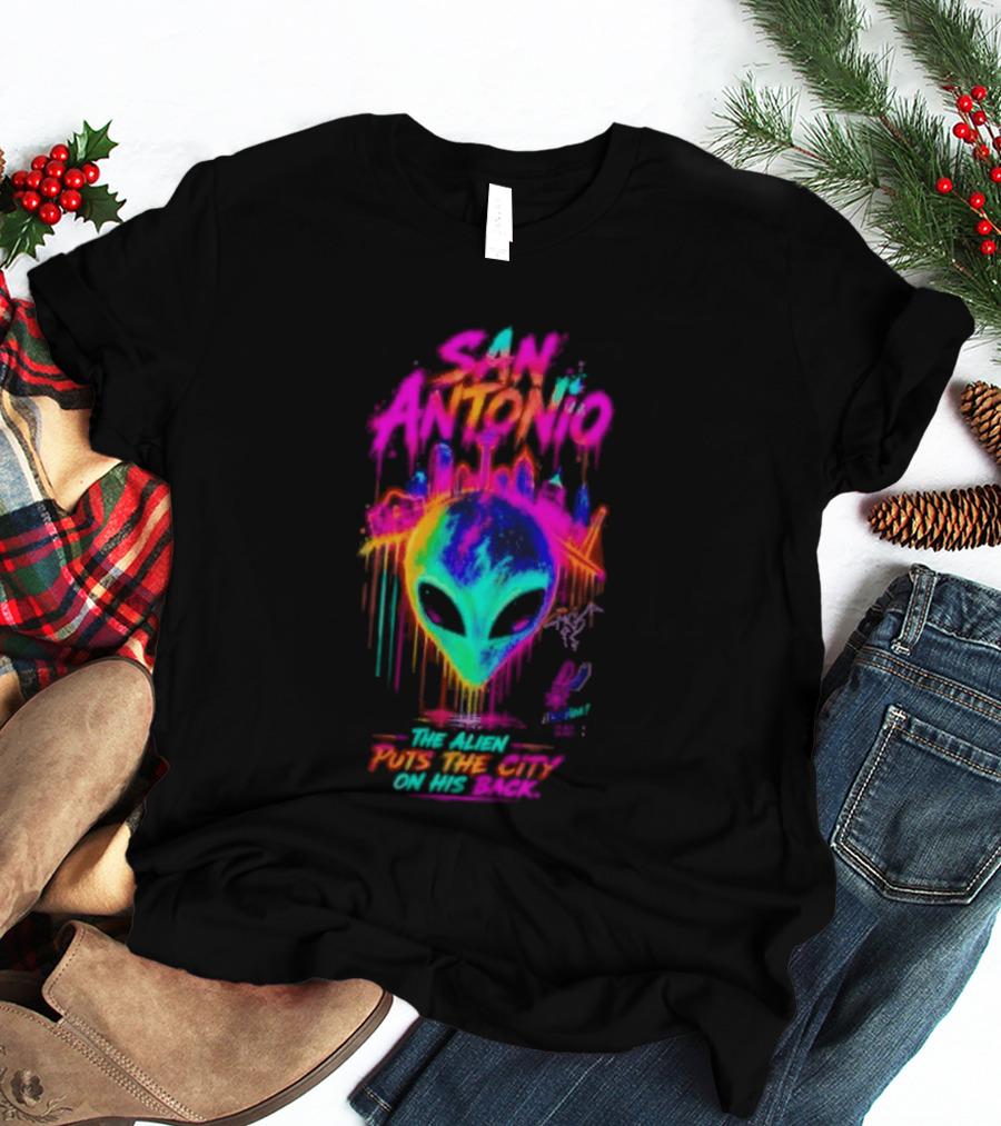 San Antonio Victor Wembanyama Alien Puts The City On His Back T-Shirt