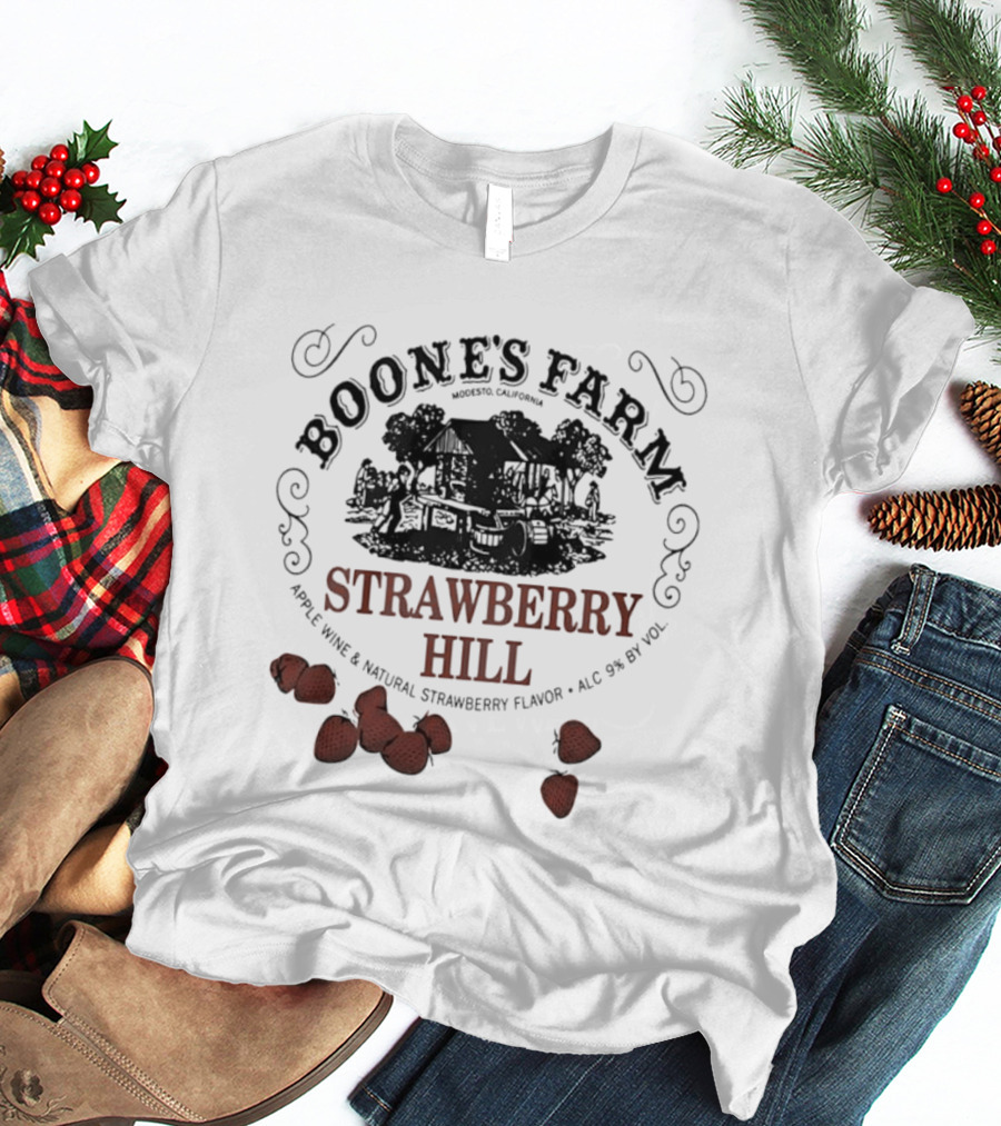 Boone's Farm Strawberry Hill Apple Wine Natural Strawberry Flavor Alc 9% By Vol T-Shirt