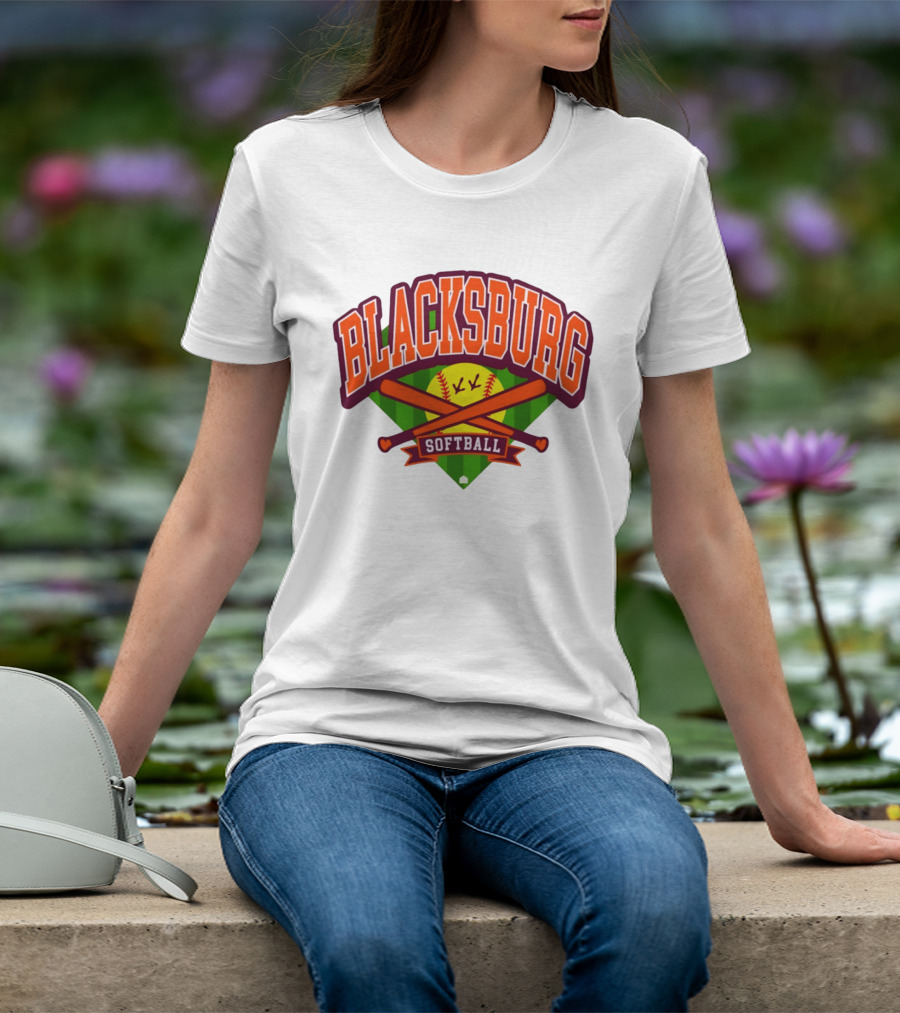 Blacksburg Softball Team Virginia Club Baseball Bat Crossed T-Shirt