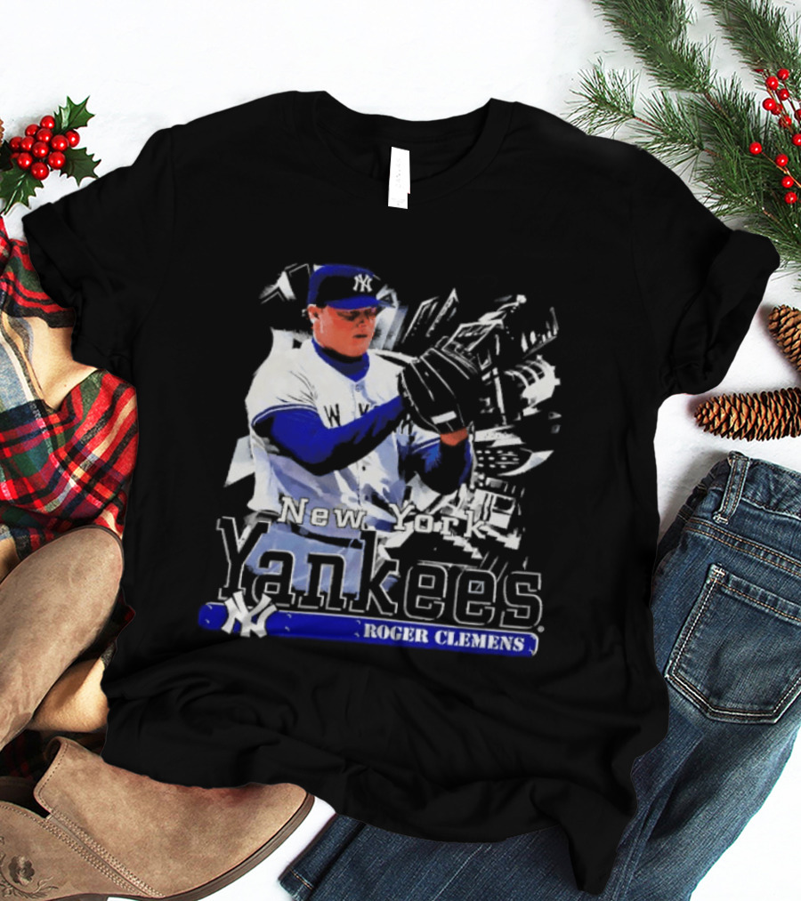 Yankees Roger Clemens Pitcher Artwork Classic Baseball T-Shirt