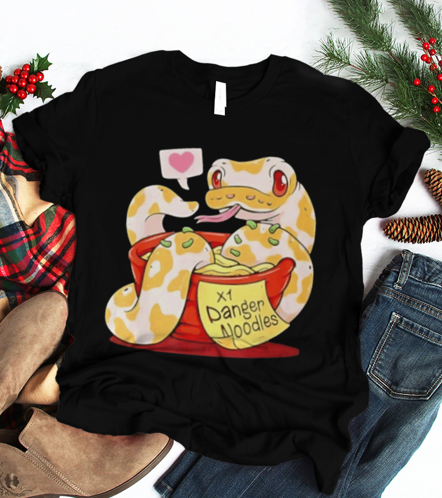 Snake Love X1 Danger Noodles Cartoon Cute Snake With Heart Speech Bubble T-Shirt