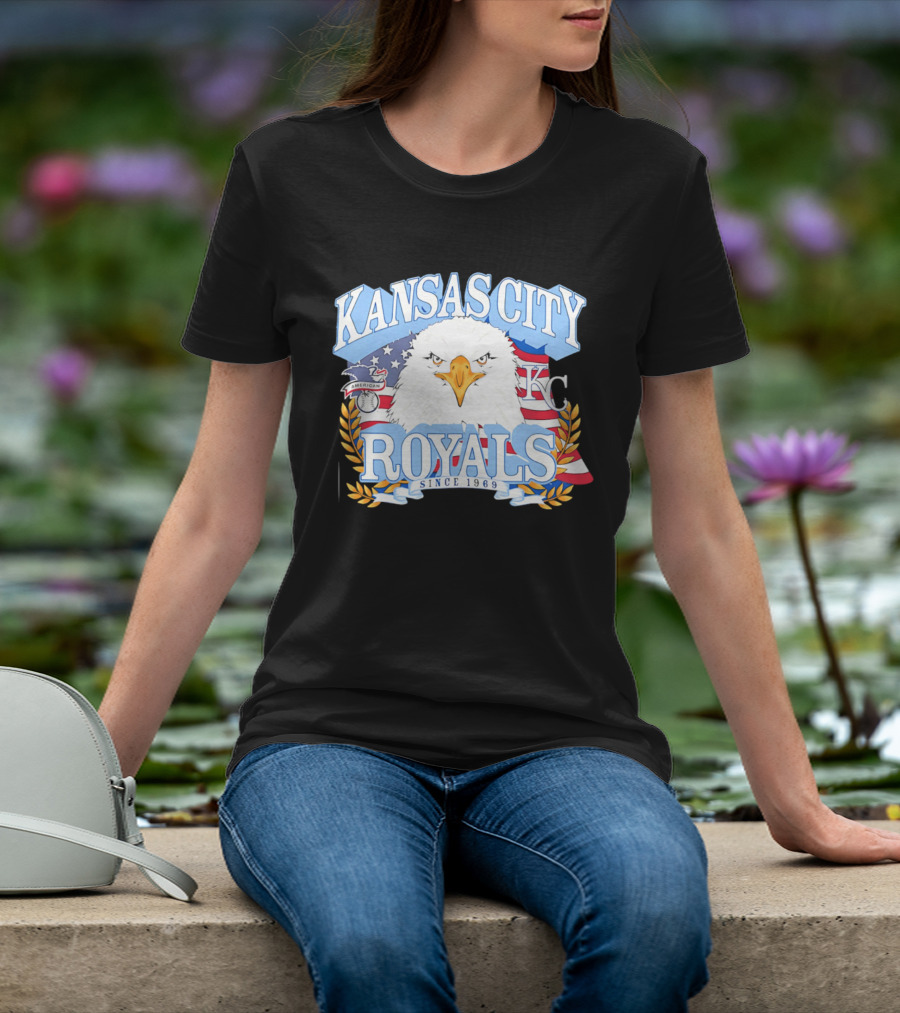 Kansas City Royals Eagle With American Flag Patriotic KC T-Shirt