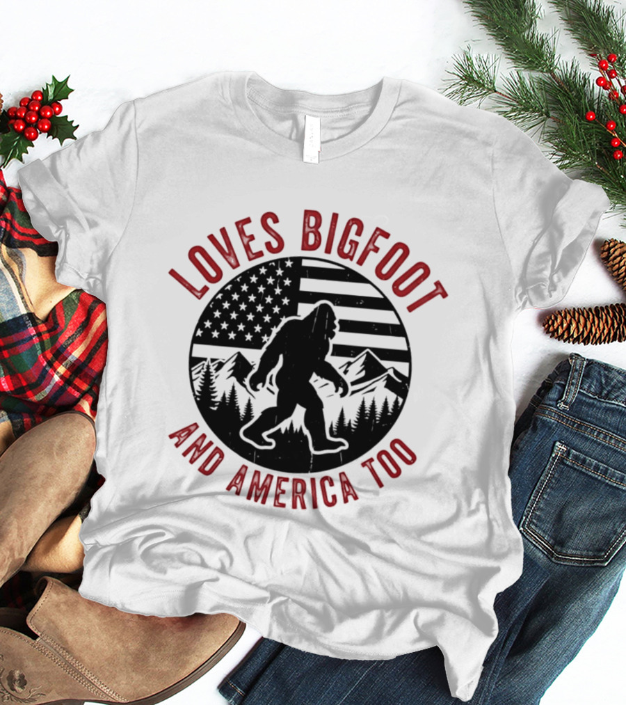 Sasquatch Cryptozoology America Loves Bigfoot And United States Too T-Shirt