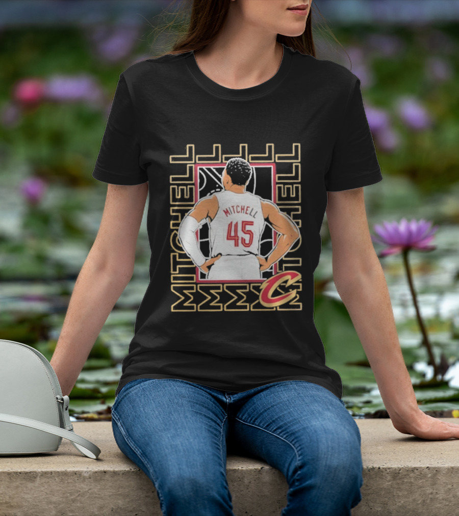 Cleveland Cavaliers Mitchell 45 Basketball Star Pose T-Shirt
