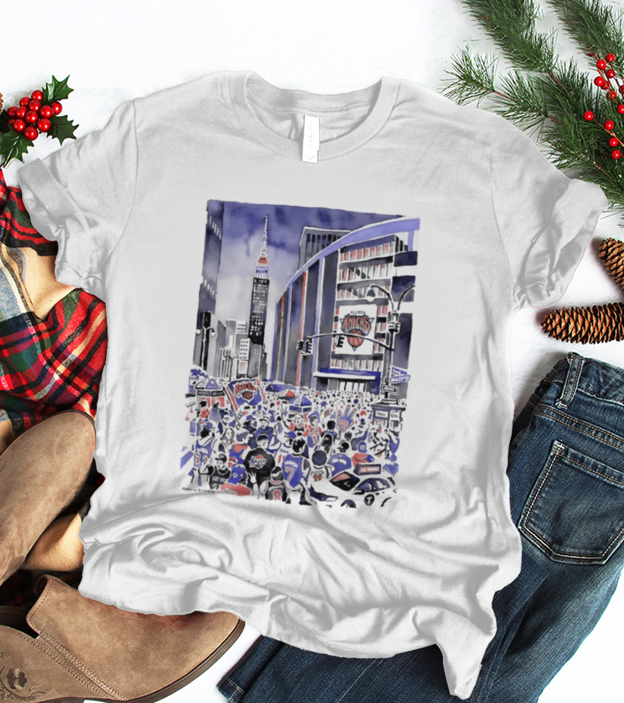 New York Knicks Madison Square Garden Empire State Building Fans Scene T-Shirt