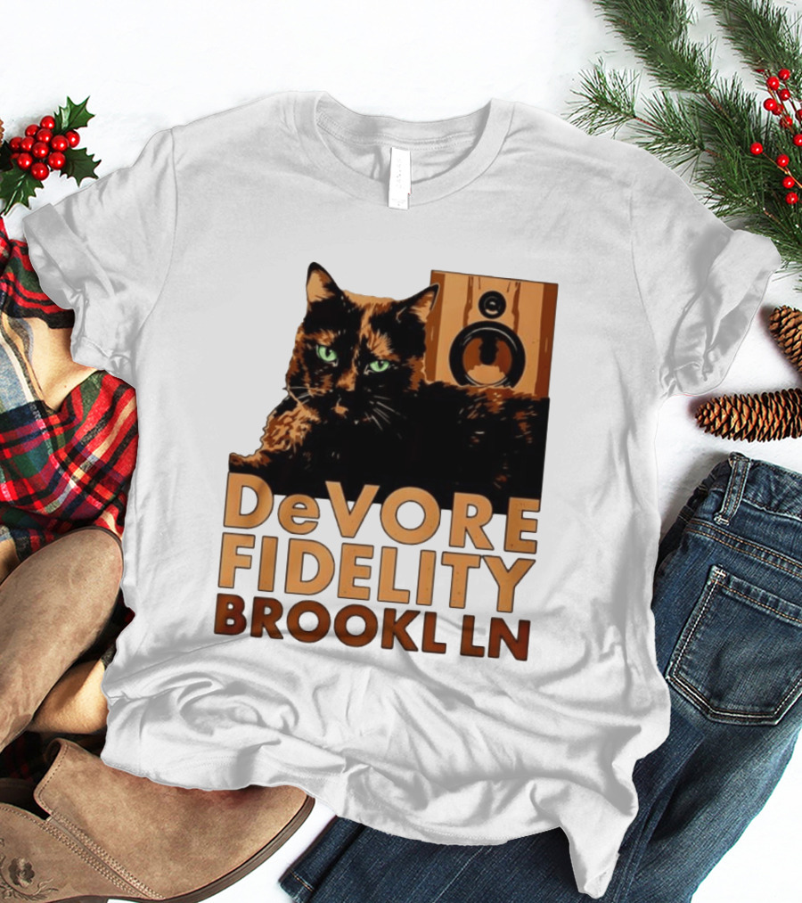DeVore Fidelity Brooklyn Cat Speaker T-Shirt