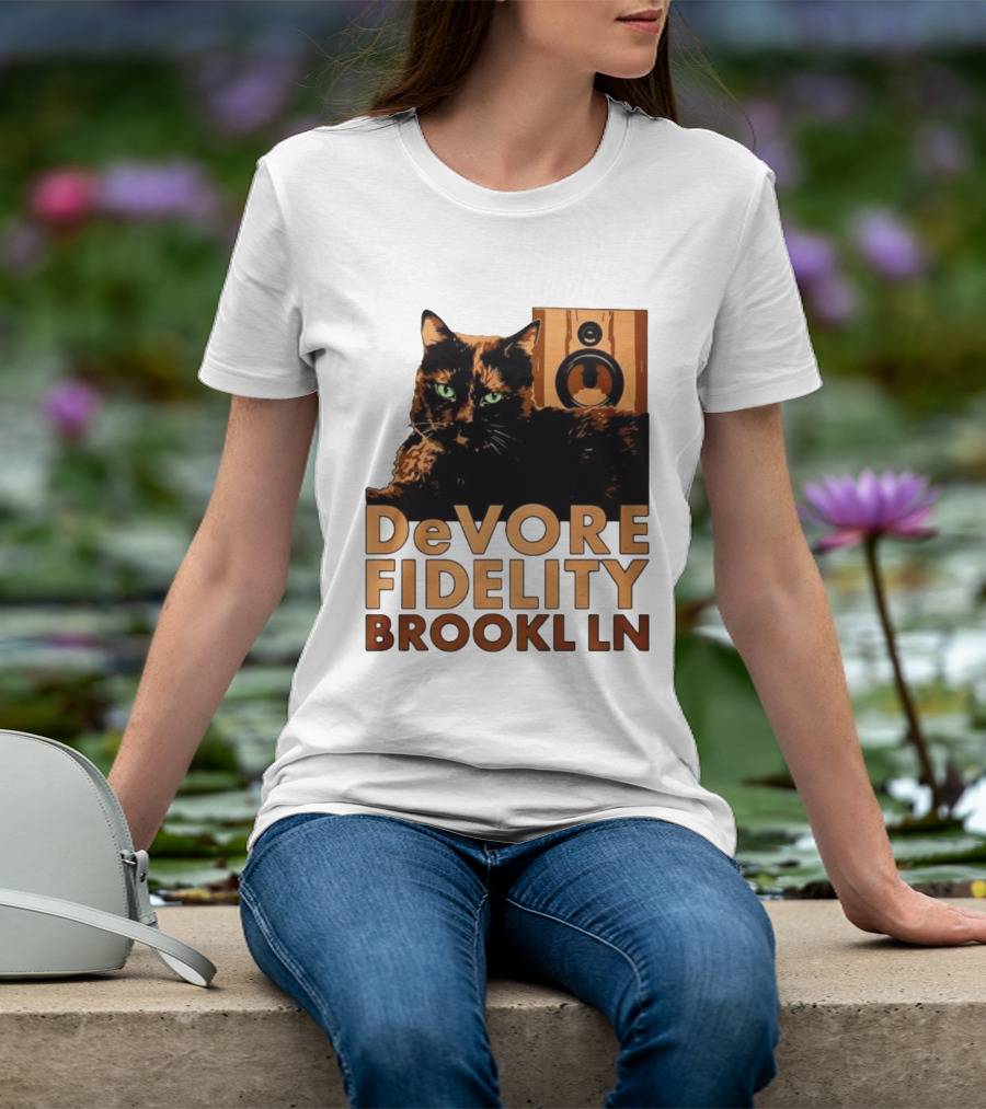 DeVore Fidelity Brooklyn Cat Speaker T-Shirt