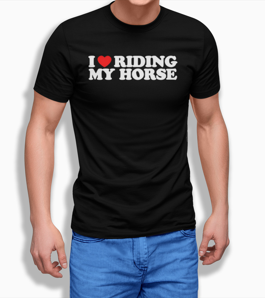 I Love Riding My Horse Heart Red T-Shirt