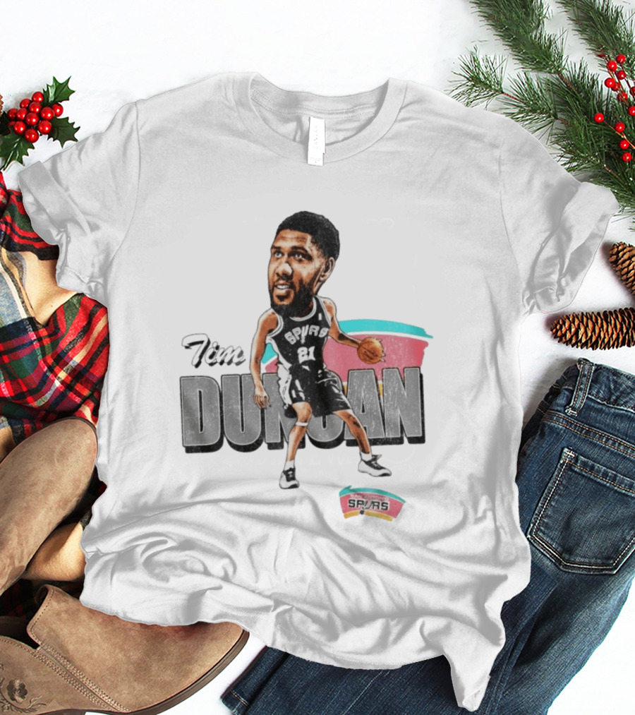 San Antonio Spurs Tim Duncan NBA Basketball Bobblehead 21 T-Shirt