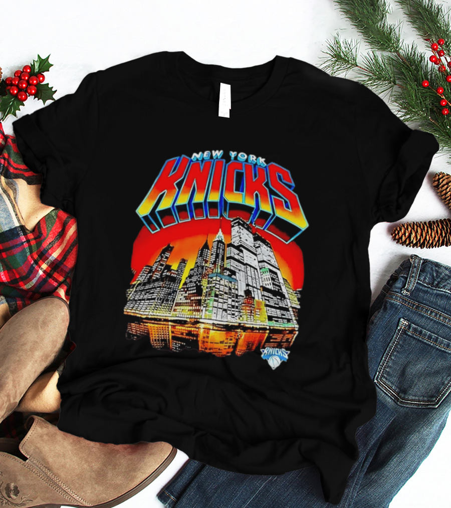 New York Knicks Vibrant City Skyline Sunset Basketball T-Shirt