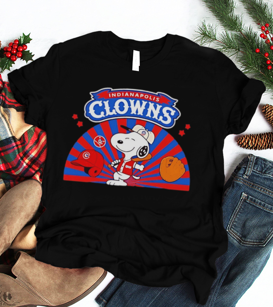 Snoopy Indianapolis Clowns Baseball Vintage Style Red Blue Peanuts Comic Strip Baseball Bat Glove Cap T-Shirt