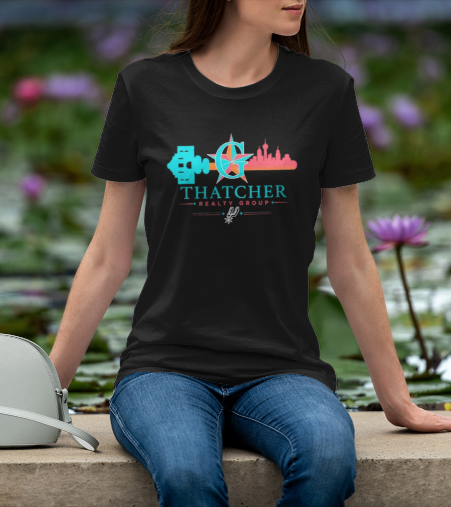 San Antonio Spurs Thatcher Realty Group City Skyline And Key T-Shirt