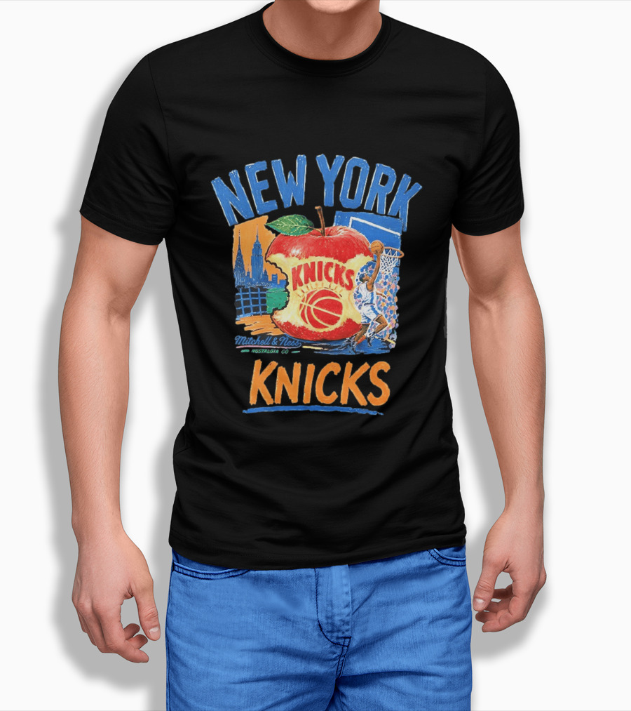 Mitchell & Ness New York Knicks NBA Apple Skyline Basketball Dunk Scene T-Shirt