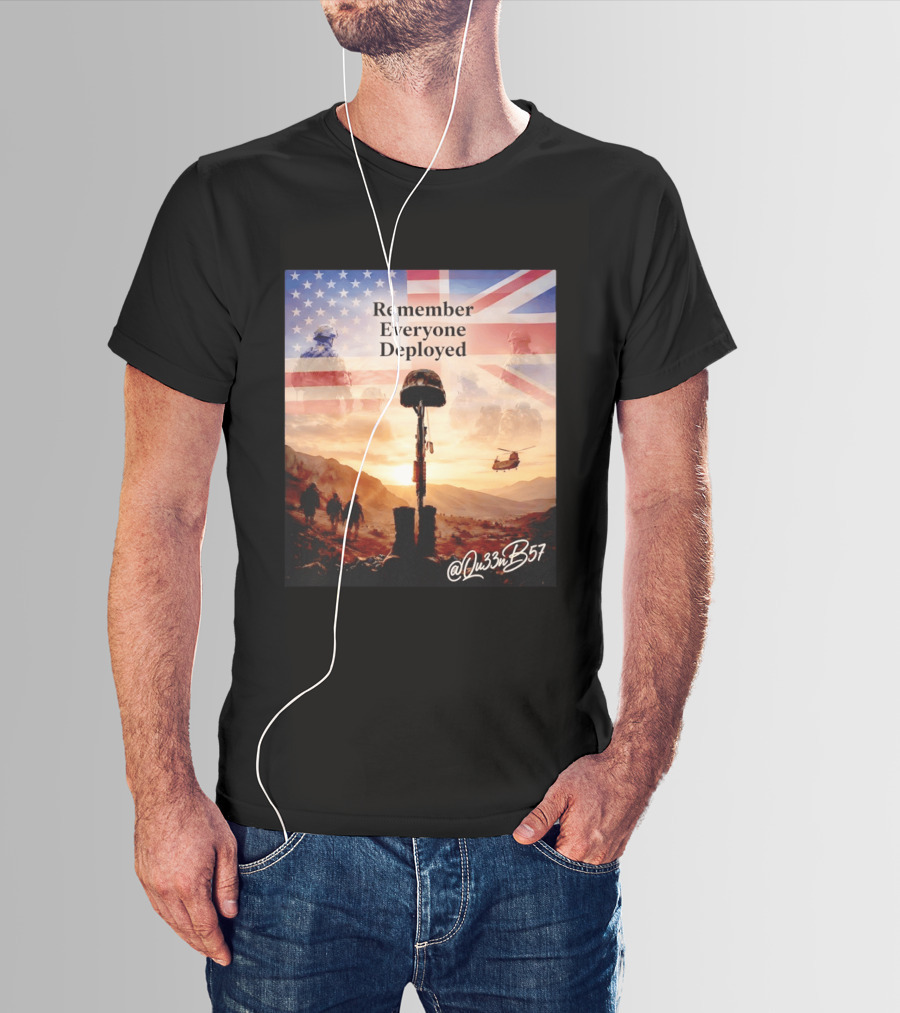 United States United Kingdom Remember Everyone Deployed Chinook Helicopter T-Shirt