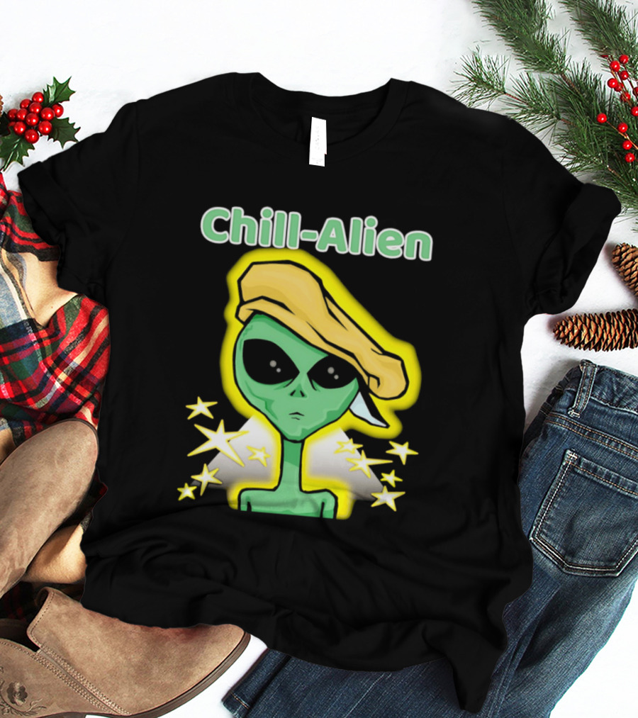 Chill Alien Beret Hat Stars Glow T-Shirt