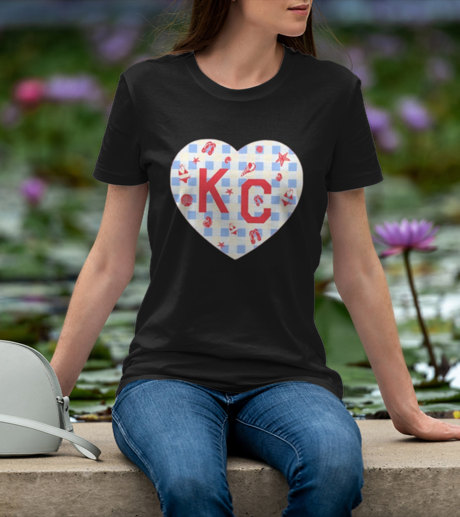 KC Heart Summertime Oatmeal Checkered Seashells And Starfish T-Shirt