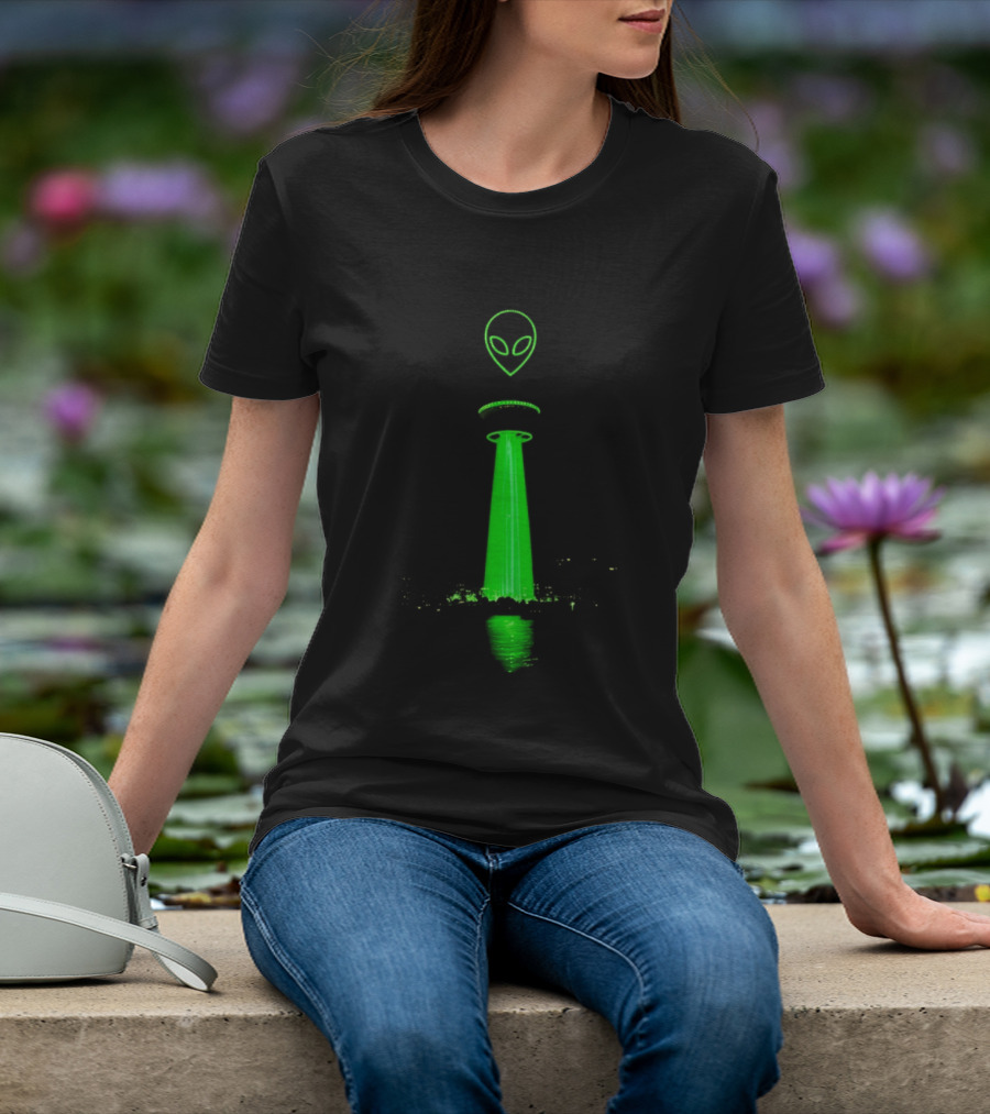 Victor Wamby Alien Spaceship Calgary Tower Abduction UFO Green Glow T-Shirt