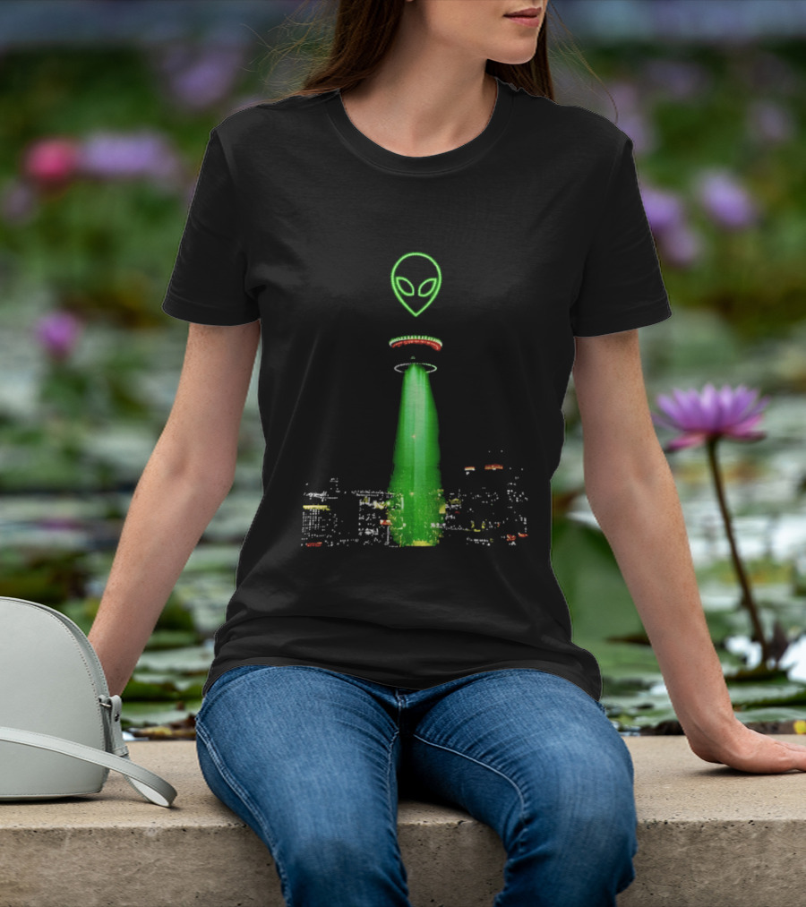 Alien Victor Wembanyama San Antonio Spurs Tower Of The Americas City Night Sky T-Shirt